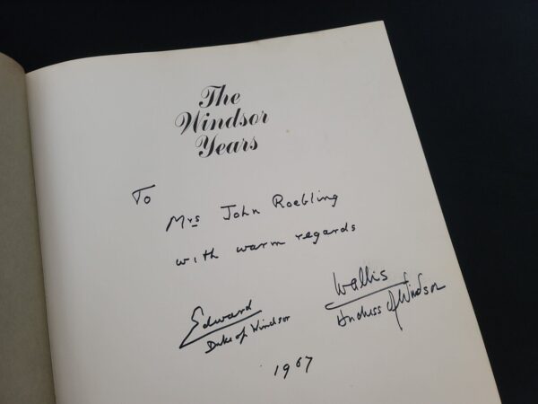 King Edward VIII Signed Book Royalty Duchess Wallis Simpson The Windsor Years UK