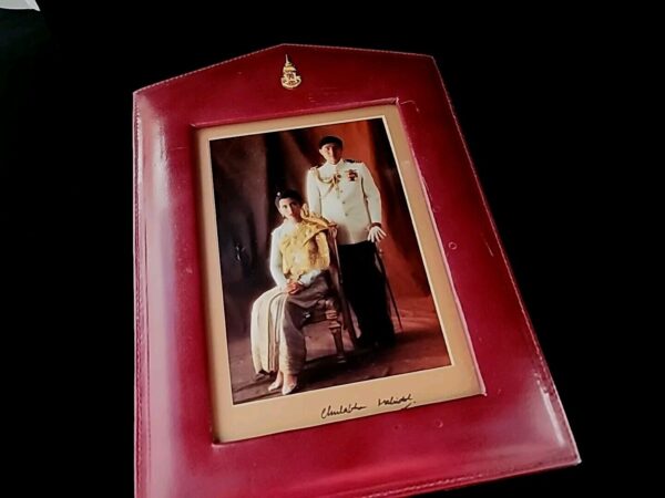 Princess Chulabhorn Signed Royal Photo Thailand Royalty King Bhumibol Adulyadej - Image 7