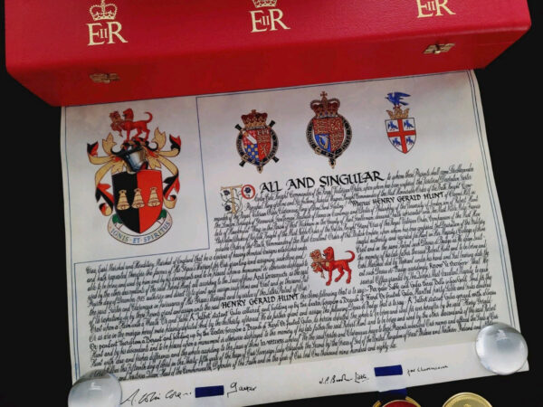 Queen Elizabeth II Royal Despatch Box Grant of Arms Royalty Document HUNT Family - Image 5